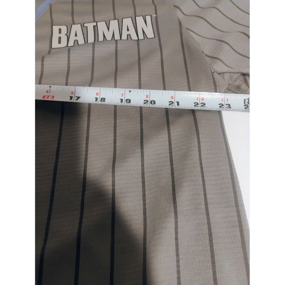 Batman DC Comics Sports Jersey Large Pinstripe Original Costume Colors HTF Grey - Picture 9 of 9